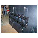 65" VIZIO M-Series Quantum M658-G1 Class HDR 4K UHD Smart Quantum Dot LED TV with Wall Mount and Remote Control