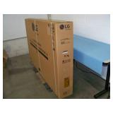 65" LG UH5F-H Class 4K UHD Digital Signage & Conference Room Smart IPS LED Display - NEW IN BOX