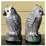 SY - Pair of Resin Yard Owl Decoys