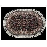 O - Vintage Oval Rug with Floral Pattern