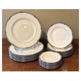 LR - Set of 27 Wedgwood Amherst Bone China Plates - Dinner, Salad, and Bread