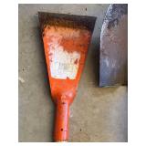 G - Collection of 11 Assorted Yard and Garden Hand Tools