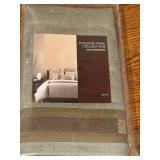 Hudson Park Collection Full/Queen Comforter Cover and Euro Pillowsham Set