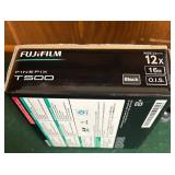 BS - Fujifilm FinePix T500 Digital Camera in Box with Joby Flexible Tripod