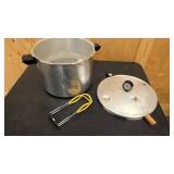 Presto Pressure Canner and Cooker 500