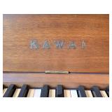 DR - Kawai 801-T Console Piano with Bench and Mahogany Finish