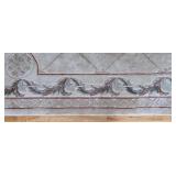 LR - Royal Palace Fleur de Lis 100% Wool Rug 7