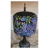 DR - Stained Glass Table Lamp with Floral Mosaic Shade
