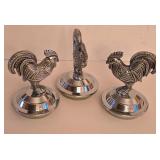 P - Set of 3 Glass Canisters with Pewter Rooster Lids