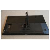 BR2 - TCL 55-Inch Flat Screen TV Model 55R617 with Amazon Basics Wall Mount