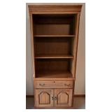 LL-FR - Vintage Wooden Bookcase with Adjustable Shelves and Lower Cabinet