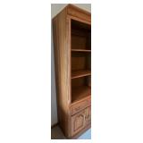 LL-FR - Vintage Wooden Bookcase with Adjustable Shelves and Lower Cabinet