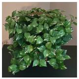 LL-FR - Pair of Decorative Artificial Plants in Wicker Baskets