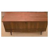 LL-BR3 - Mid-Century Cedar Lined Storage Chest on Legs