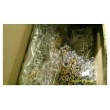 42 Necklaces New Fashion Jewelry Lot