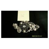 30 Bracelets New Fashion Jewelry Lot