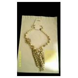 20+ Earrings & Necklaces New Fashion Jewelry Lot