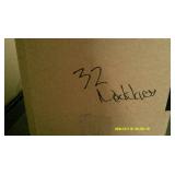 32 Necklaces New Fashion Jewelry Lot