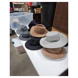 Hats Tote #4 36 Hats NWT with Tote