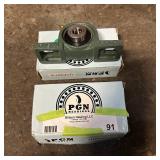 2 Pillow Block Bearing