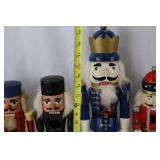 Nutcrackers - 6-Piece Wooden Military Figure Set