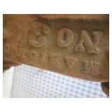 (G-1) Antique Marion No. 3 Cast Iro...