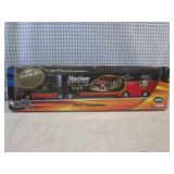 (EW3) Hot Wheels Nascar Marines Tea...