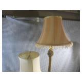 (CSB) 2 Vintage Lamps and Ring Lig...