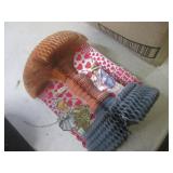 (G-1) Assortment of Vintage Calande...