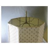 (BS) 2 Vintage Table Lamps...