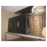 (RM123T) Assortment of Misc Unsolds...