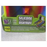 (G-1) Display of 6 New Silicone Smo...