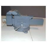 Pro-Grade 5" Bench Vise