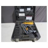 Stanley Bostitch GF28WW 3-1/2" Cordless Gas Wire-Weld Framing Nailer Kit