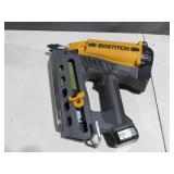 Stanley Bostitch GF28WW 3-1/2" Cordless Gas Wire-Weld Framing Nailer Kit