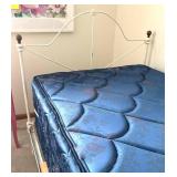 U - Antique Twin Bed with Metal Frame and Headboard