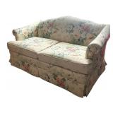 U - Vintage Floral Sofa / Couch