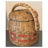 LL  - Vintage Woven Basket