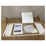 HOMCOM Makeup Vanity Table with Mirror and Storage, White