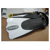 Cressi Adult Rondine Palau Fin Snorkel Set - Fin Size L/XL