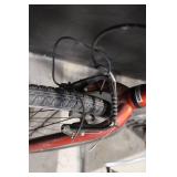 Trek 7.5 FX Hybrid Bicycle with Shimano Alivio 17.5in Frame