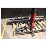 Heavy-Duty Vehicle Wheel Lift with Draw-Tite Hitch and Hydraulic Jack