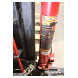 Heavy-Duty Vehicle Wheel Lift with Draw-Tite Hitch and Hydraulic Jack