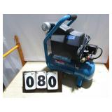 Makita 2.6 Gallon Air Compressor