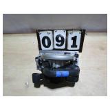 Makita Compact 6-1/2" Circular Saw - tool only