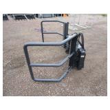Wolverine Skid Steer Hydraulic Bale Squeeze