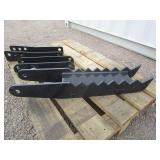 Wolverine 32" Backhoe Bucket Thumb