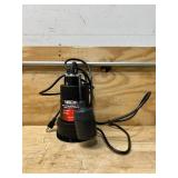 Ironton 1/8 HP 1IN. Submersible Pump