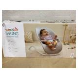 Munchkin Spring Baby Bouncer and Rocker Seat, Lightweight 2-in-1 Design, Travel Essential for Newborn, 3 Recline Positions, Grey