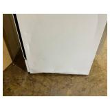 Forno Espresso Leonardo FFSEL601230WHT 30 Inch Slide-In Electric Range with 4 Elements, 5 cu. ft. Oven Capacity, Steam Clean, Convection Oven, 2 Oven Racks, and ADA Compliant: White (Transit Damage)